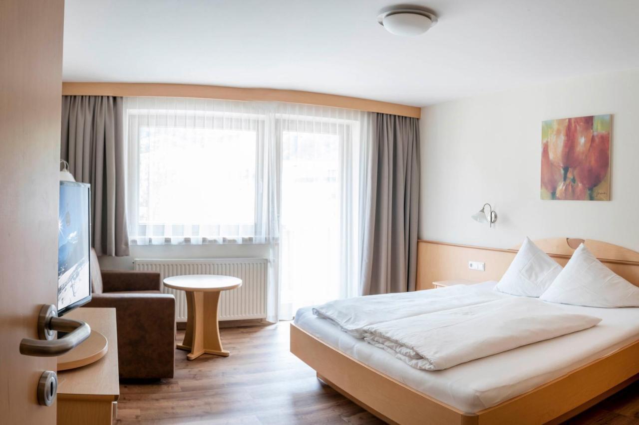 Gaestehaus Europa Solden Bagian luar foto